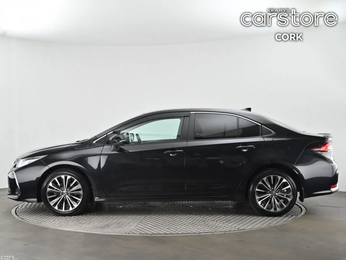 Toyota Corolla Saloon, Petrol Hybrid, 2025, Black