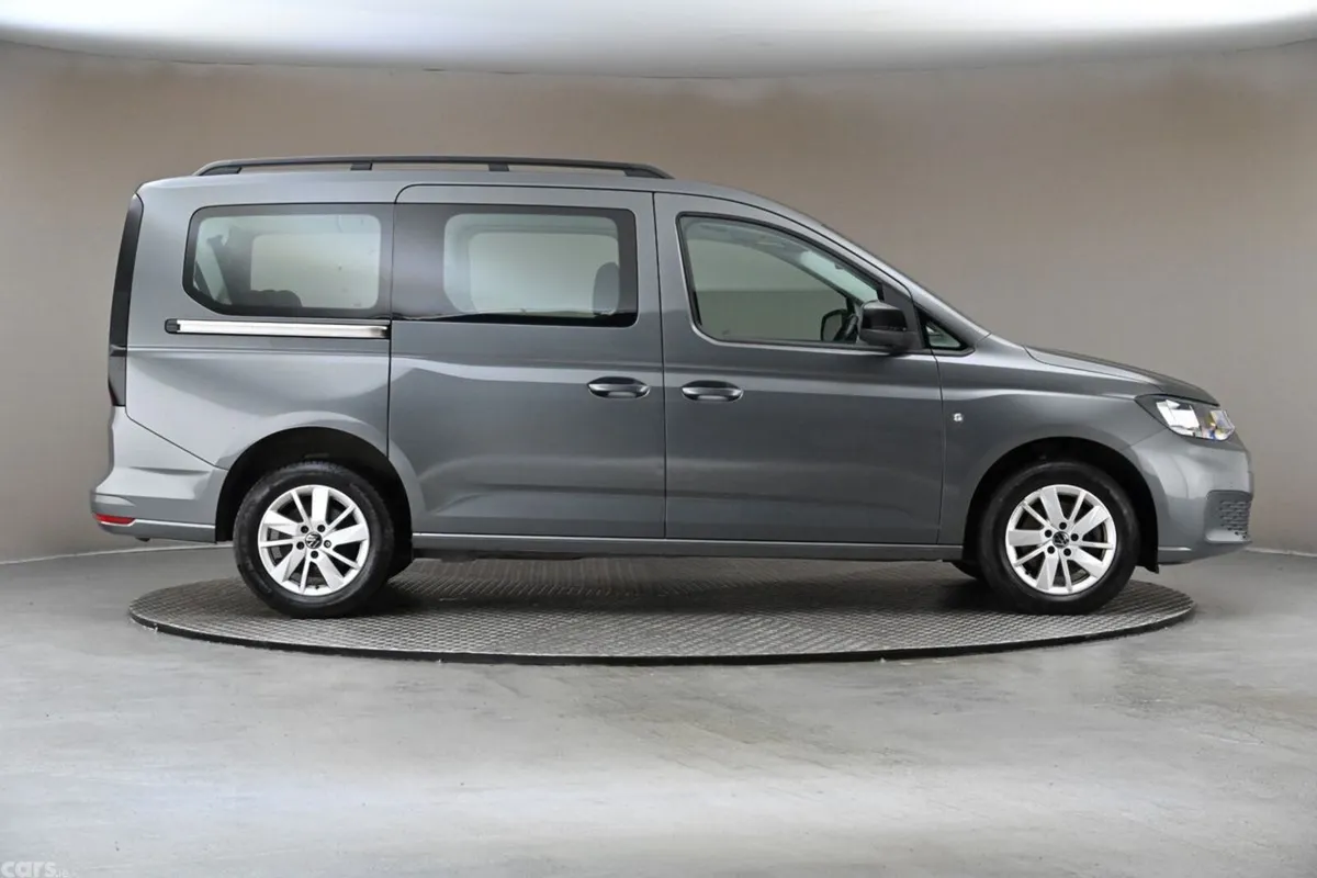 Volkswagen Caddy MPV, Diesel, 2023, Grey