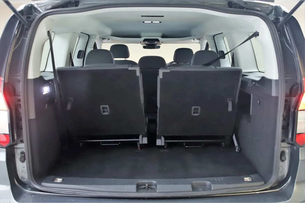 Volkswagen Caddy MPV, Diesel, 2023, Grey