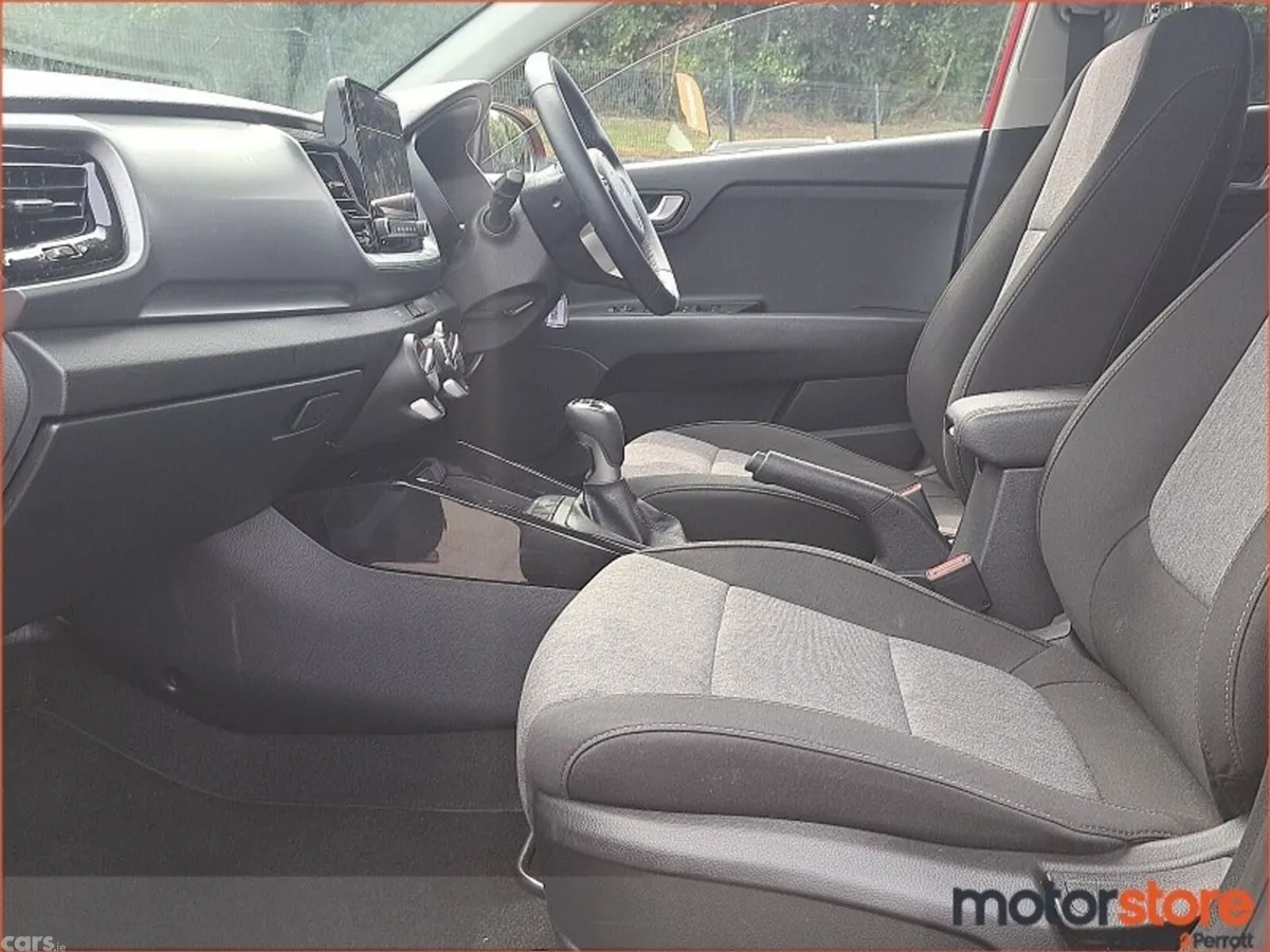 Kia Stonic Estate, Petrol, 2025, Red