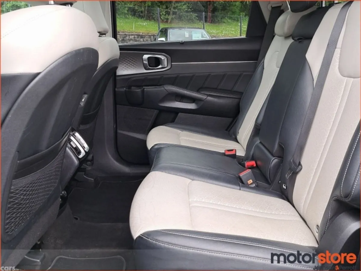 Kia Sorento SUV, Diesel, 2023, Blue