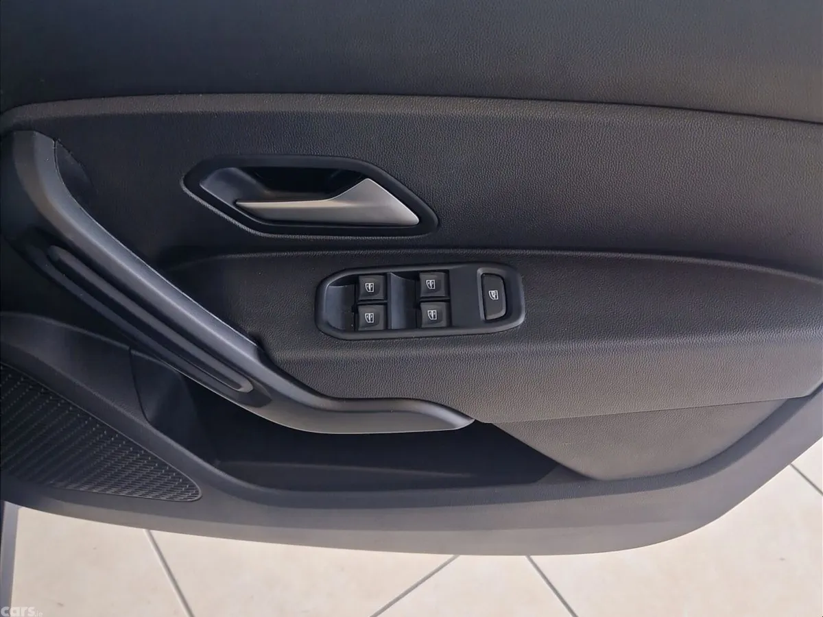 Dacia Duster SUV, Diesel, 2023, Grey