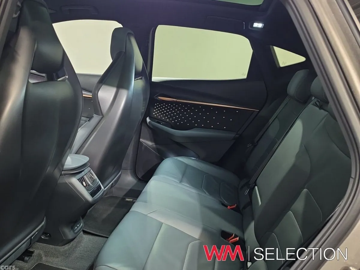Cupra Tavascan Coupe, Electric, 2025, Yellow