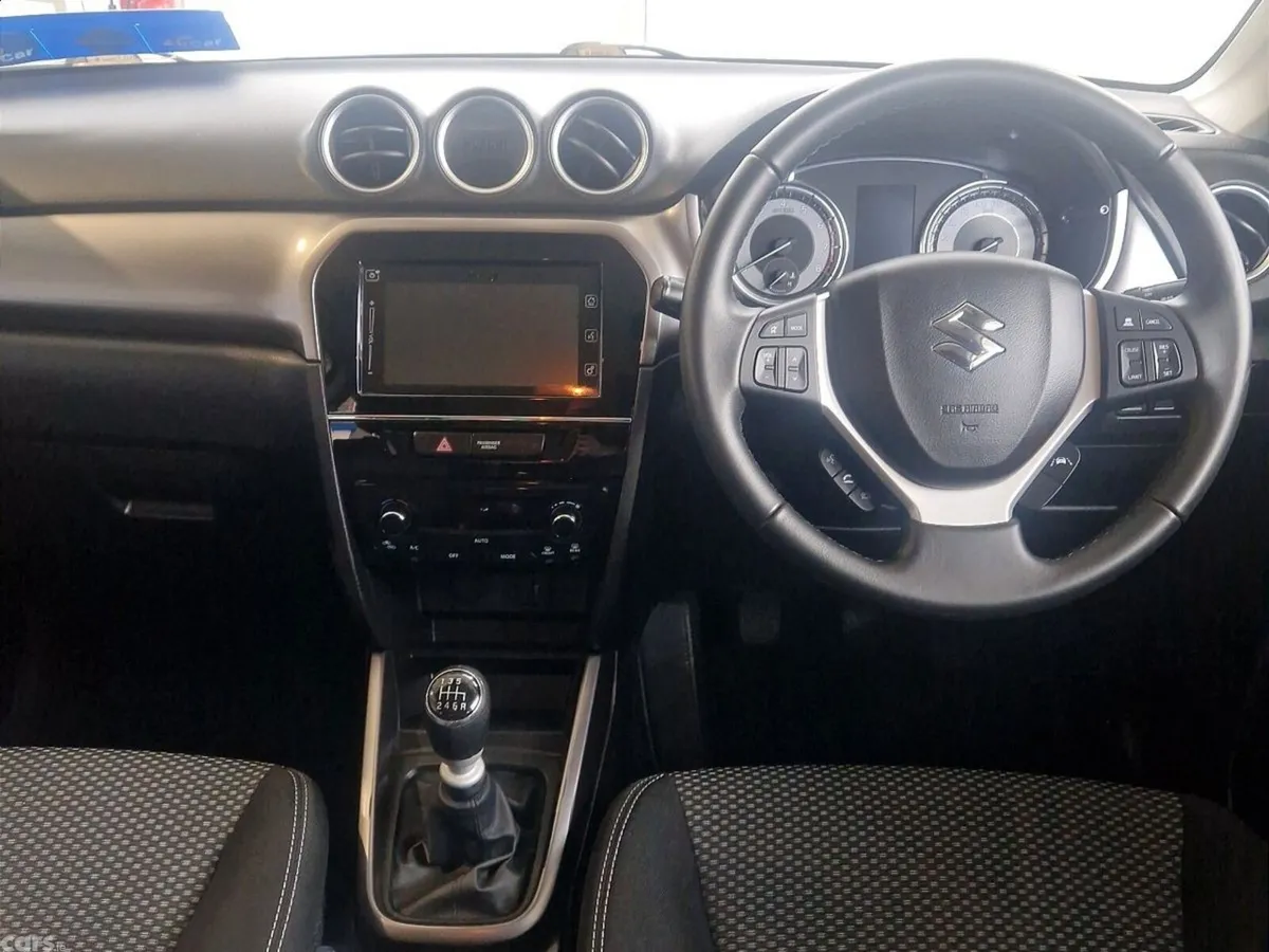 Suzuki Vitara SUV, Petrol, 2024, Grey