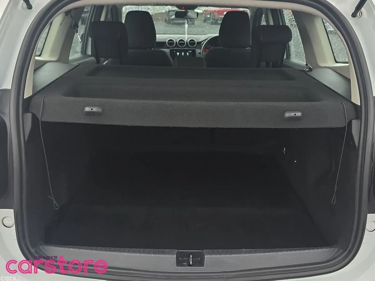 Dacia Duster SUV, Diesel, 2024, White
