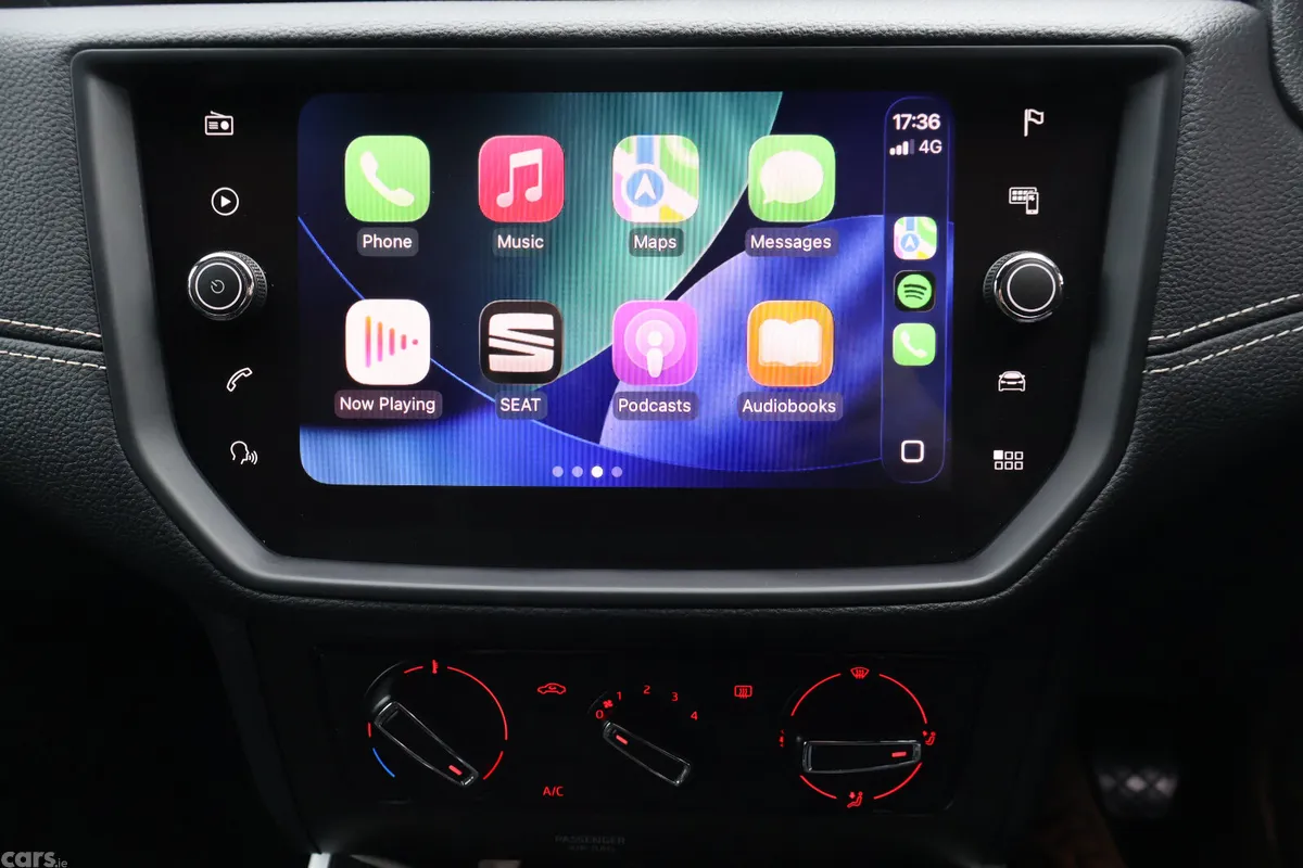 SEAT Arona SUV, Petrol, 2020, Red