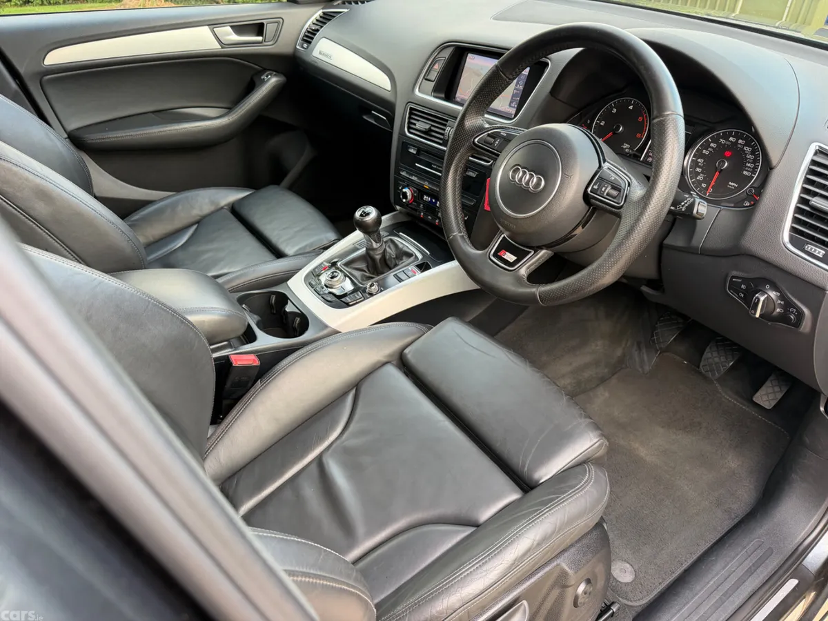 Audi Q5 SUV, Diesel, 2013, Grey