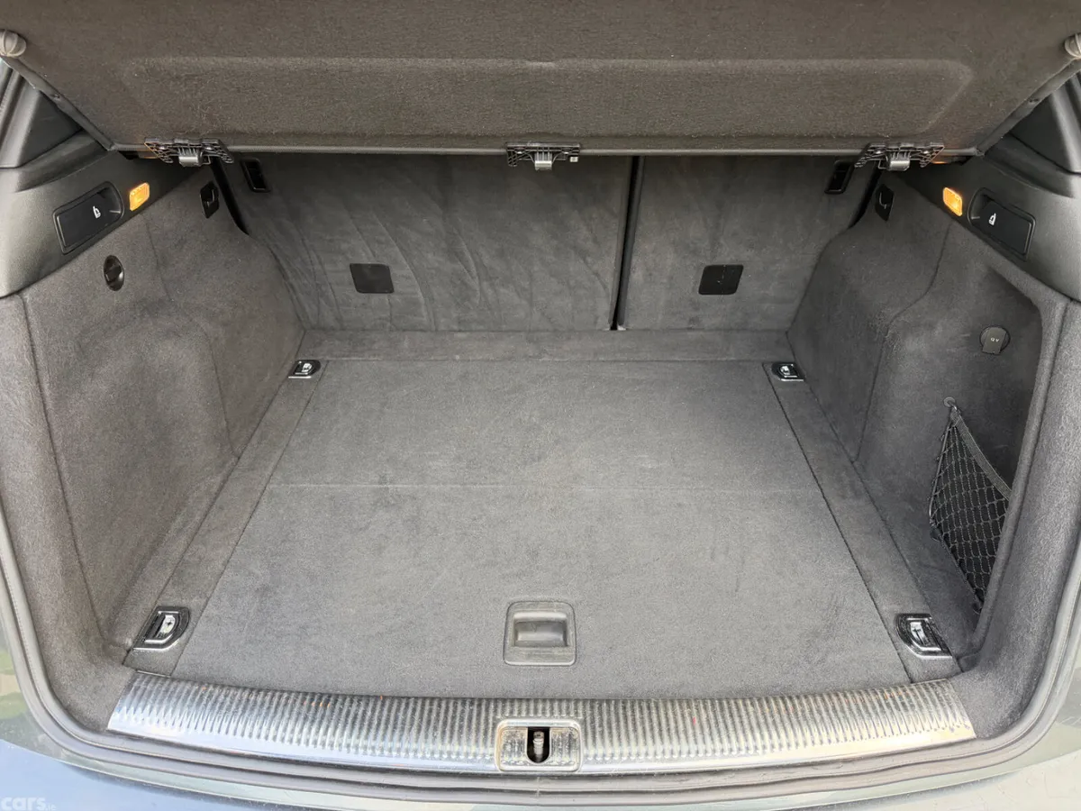 Audi Q5 SUV, Diesel, 2013, Grey