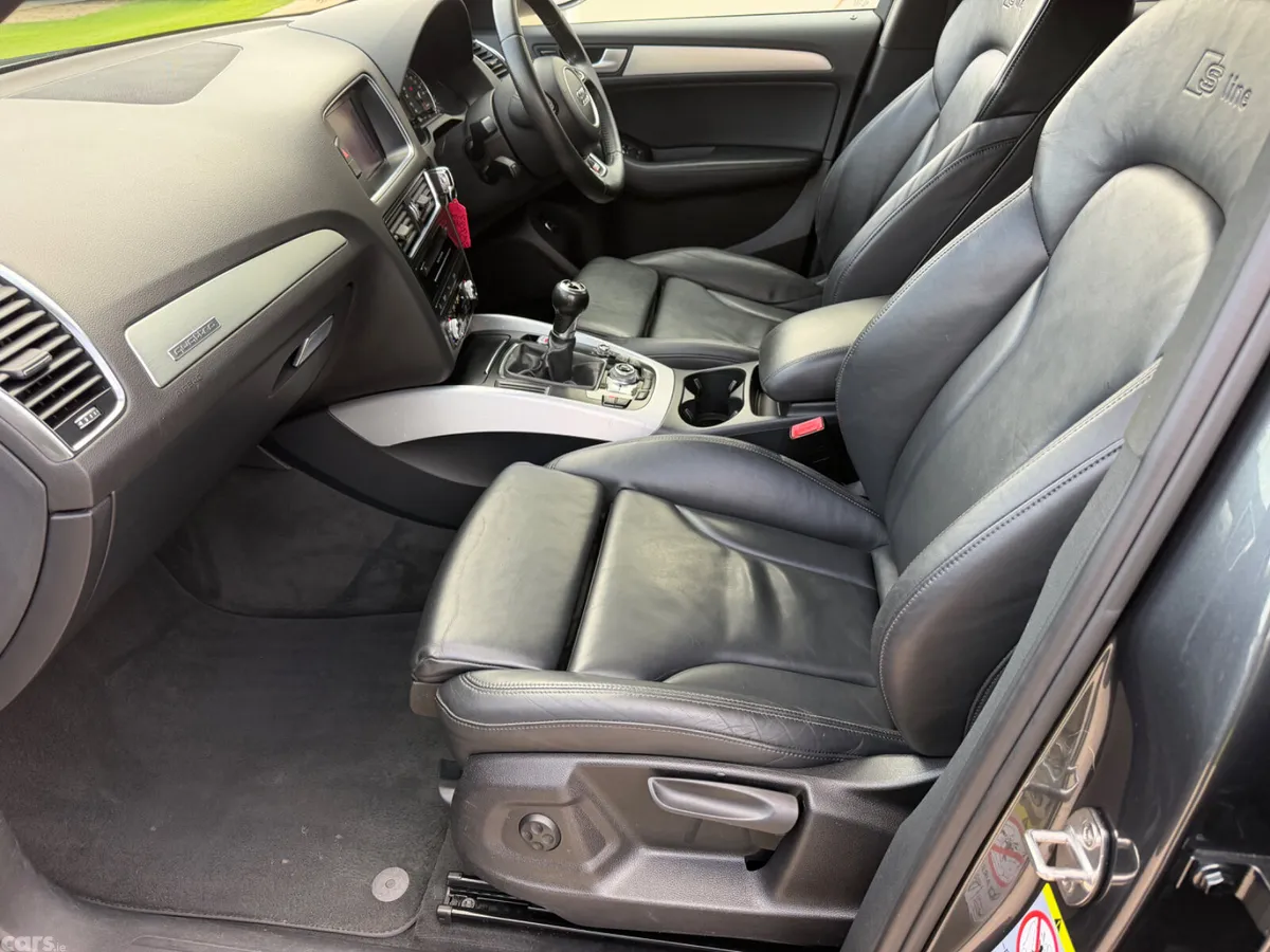 Audi Q5 SUV, Diesel, 2013, Grey