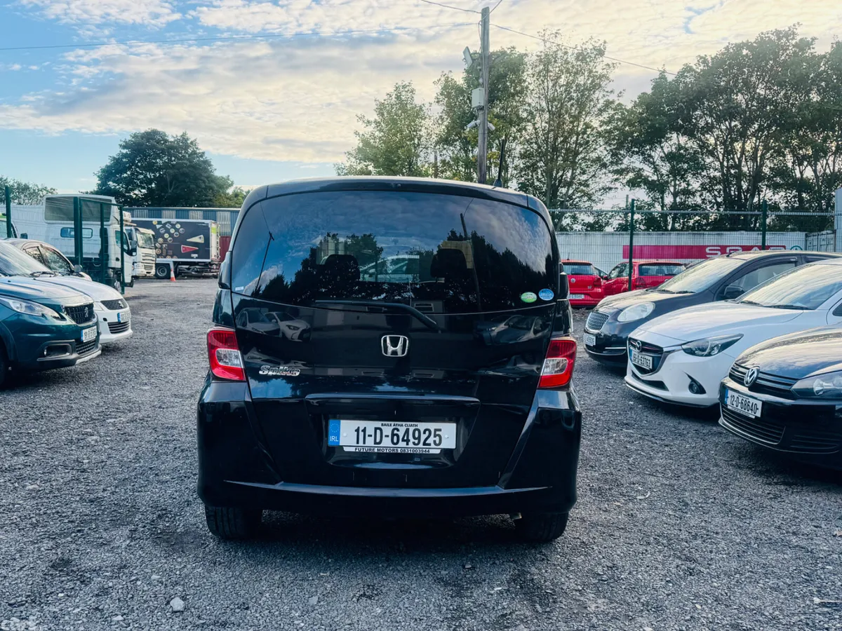 Honda Freed MPV, Petrol, 2011, Black