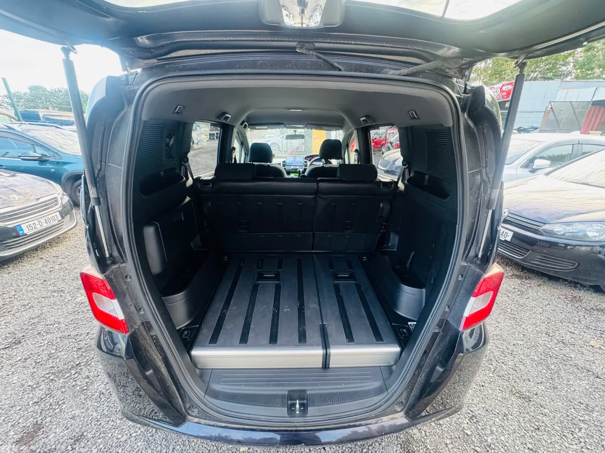 Honda Freed MPV, Petrol, 2011, Black