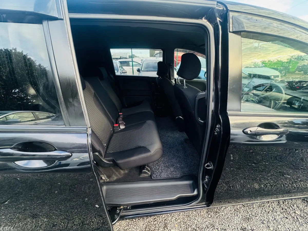 Honda Freed MPV, Petrol, 2011, Black