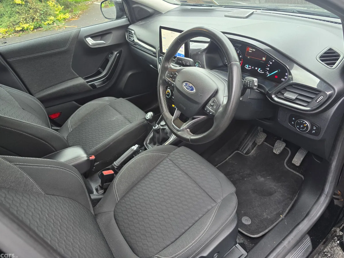 Ford Puma MPV, Petrol Hybrid, 2020, Black