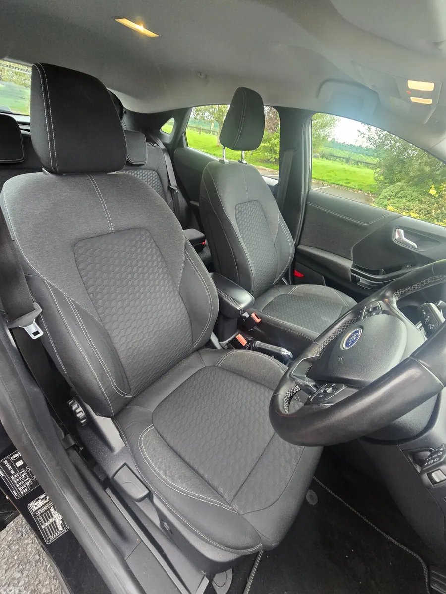 Ford Puma MPV, Petrol Hybrid, 2020, Black