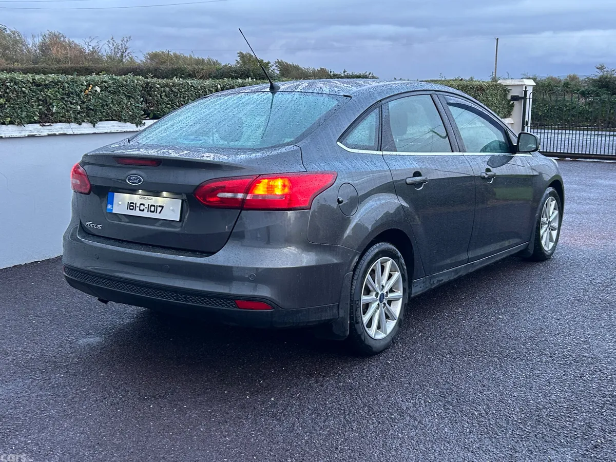 Ford Focus Saloon, Diesel, 2016, Grey