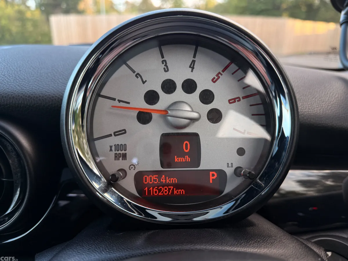 Mini Cooper Hatchback, Diesel, 2011, Grey