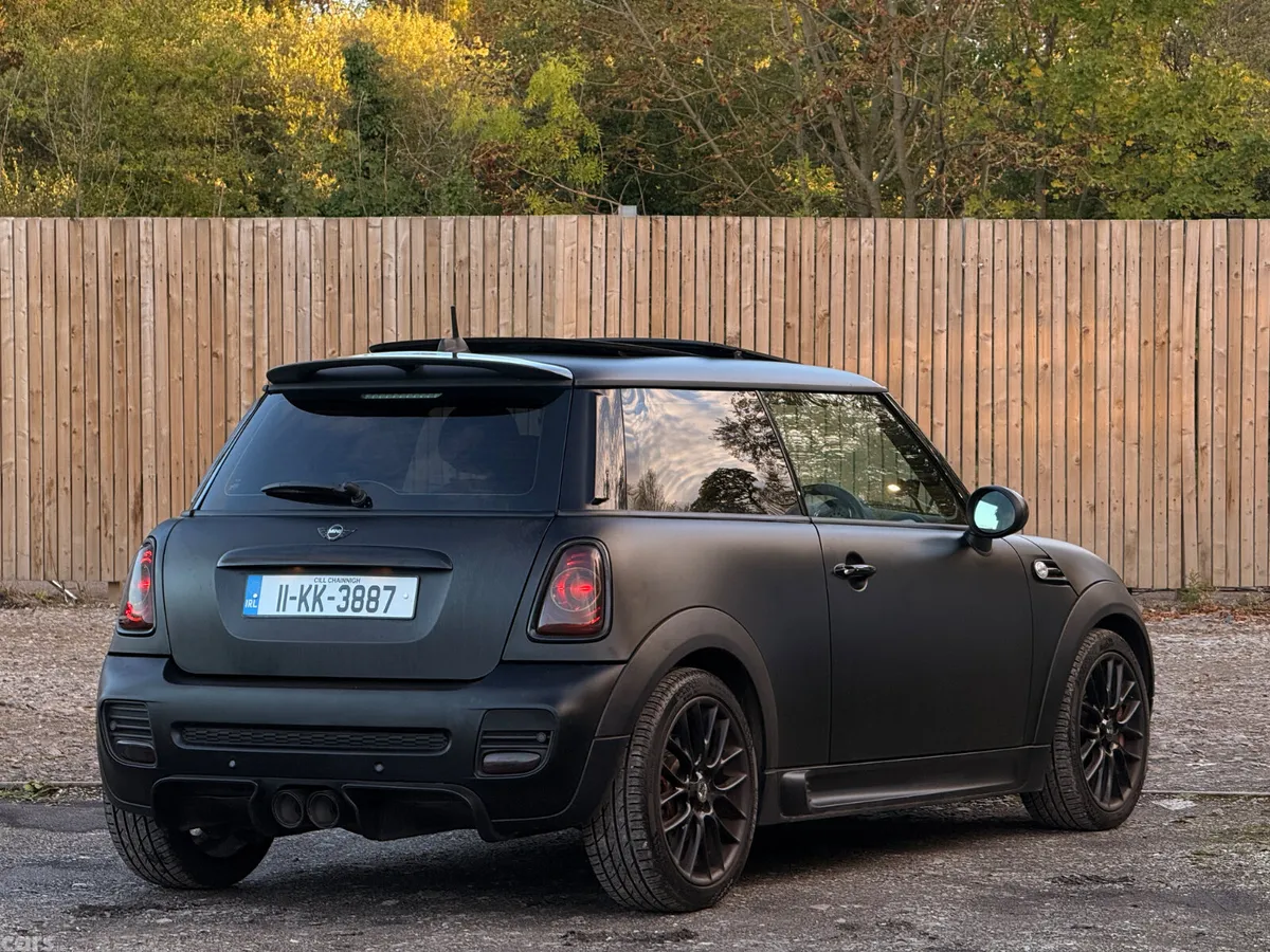 Mini Cooper Hatchback, Diesel, 2011, Grey