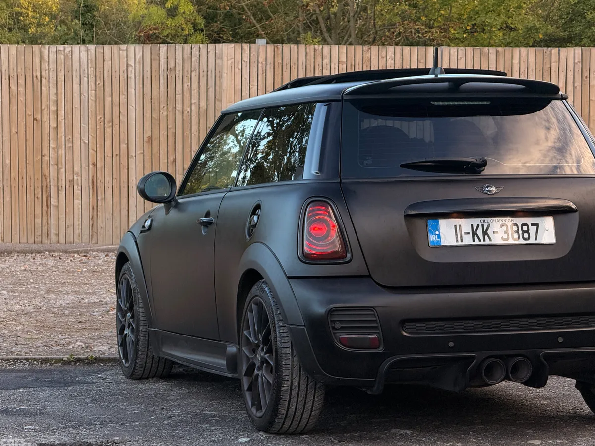 Mini Cooper Hatchback, Diesel, 2011, Grey