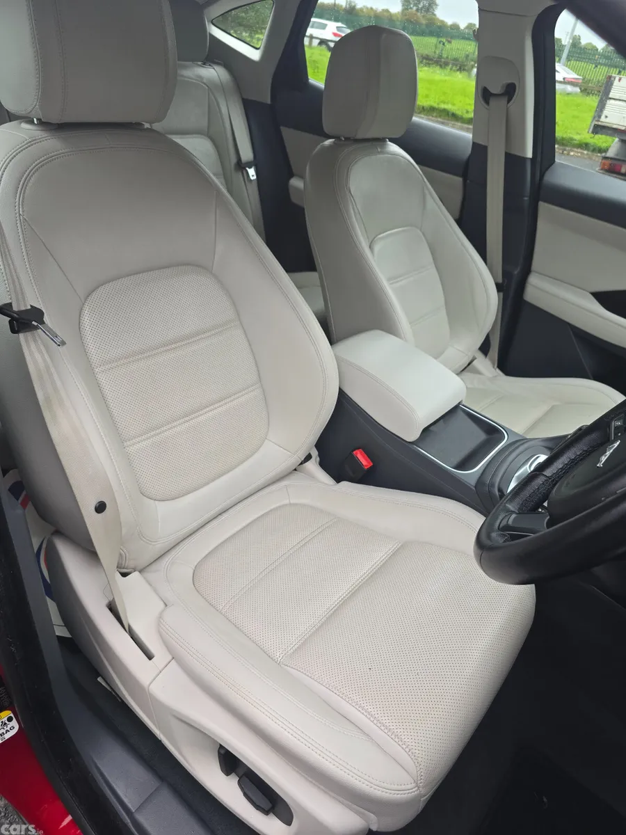 Jaguar E-Pace SUV, Diesel, 2020, Red