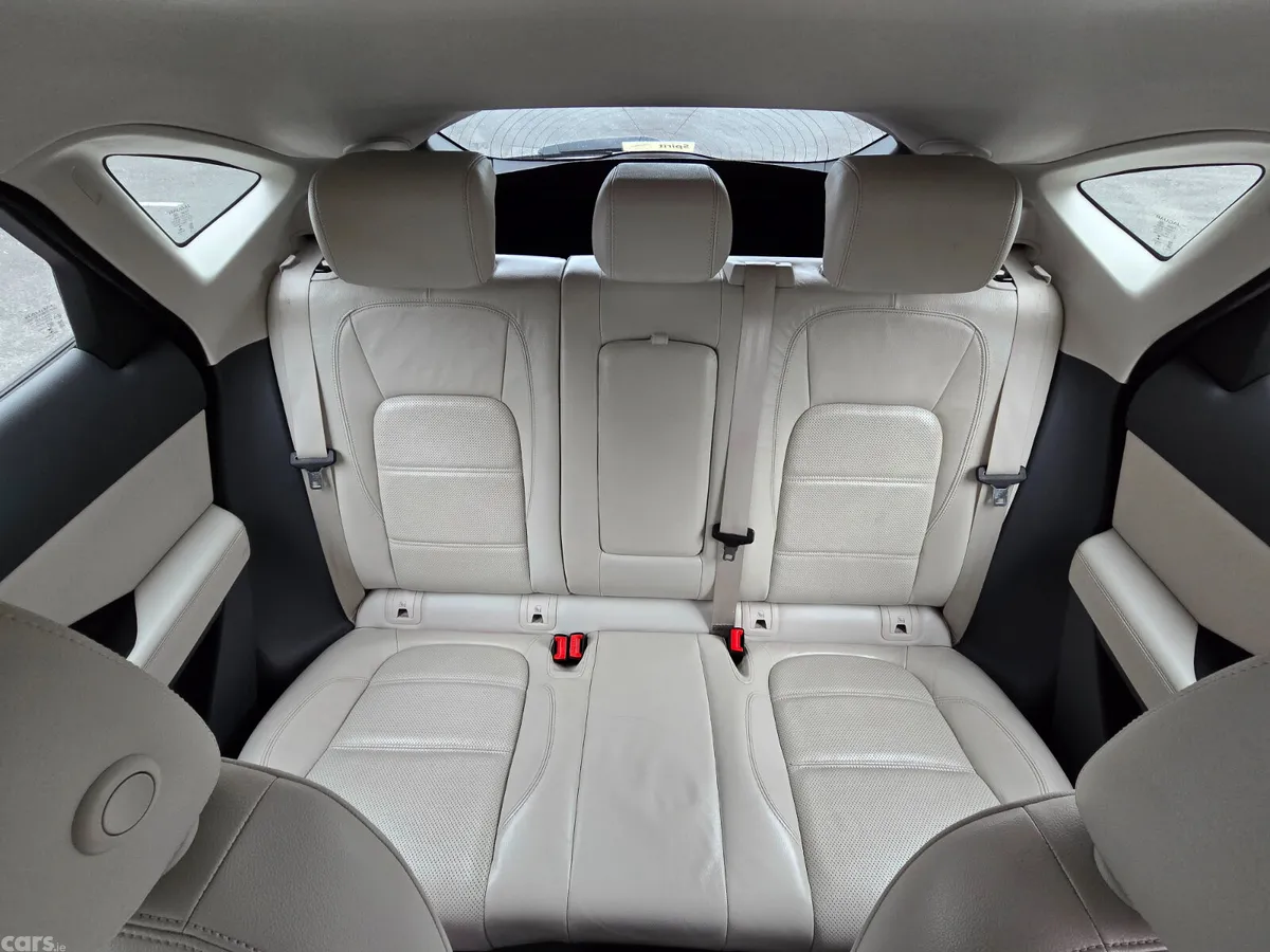 Jaguar E-Pace SUV, Diesel, 2020, Red