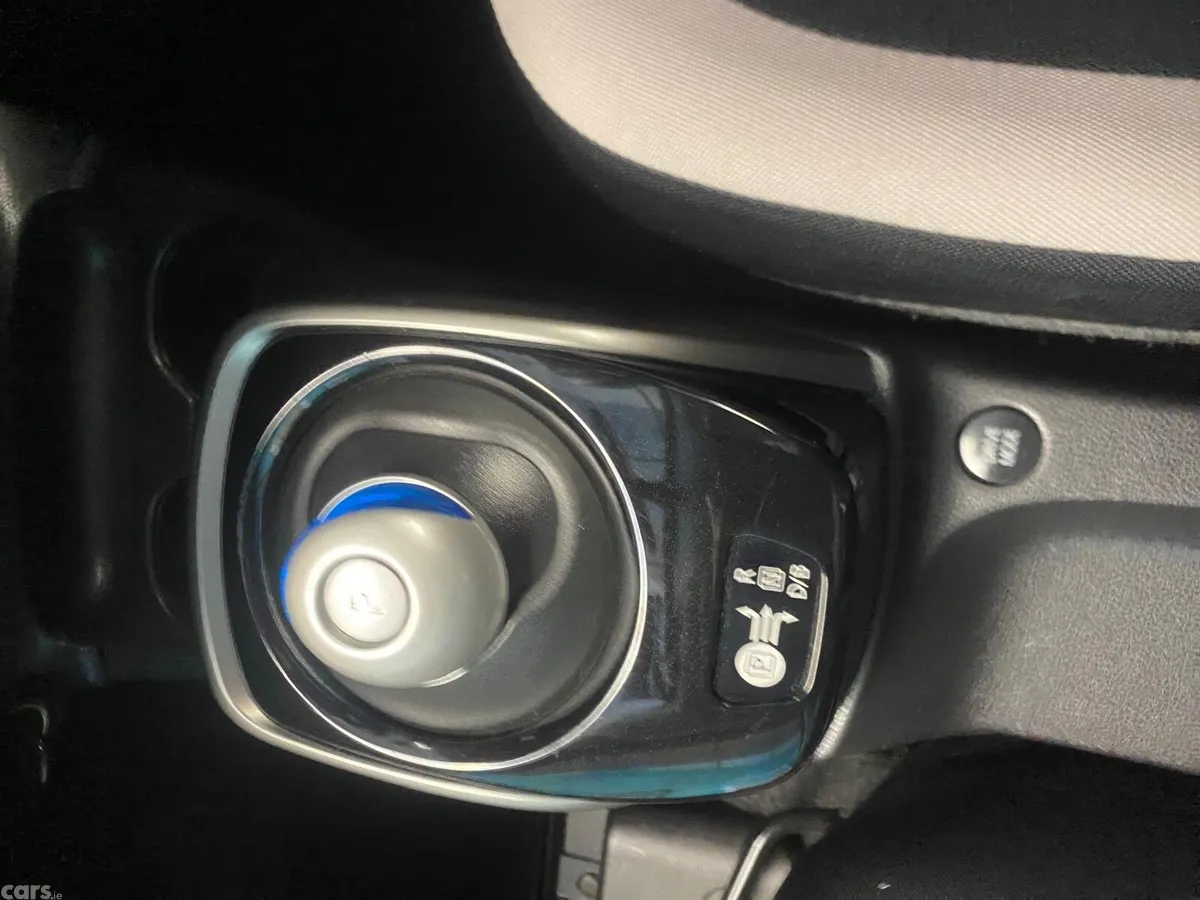 Nissan Note Hatchback, Petrol Hybrid, 2017, Grey