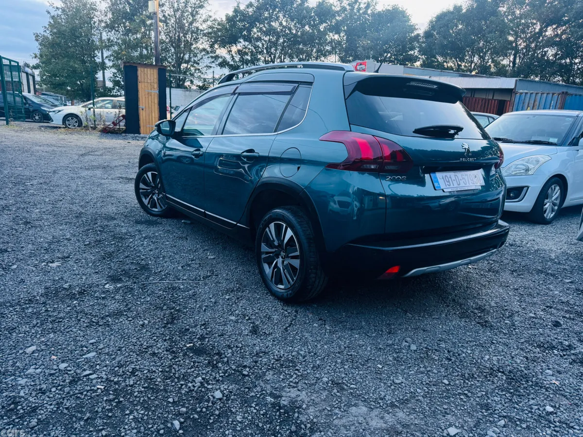 Peugeot 2008 SUV, Petrol, 2019, Green