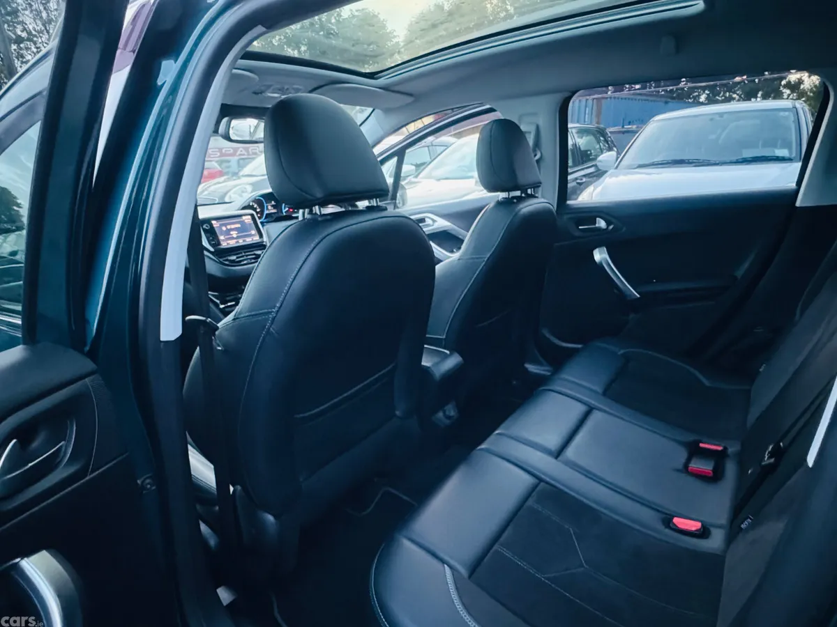 Peugeot 2008 SUV, Petrol, 2019, Green