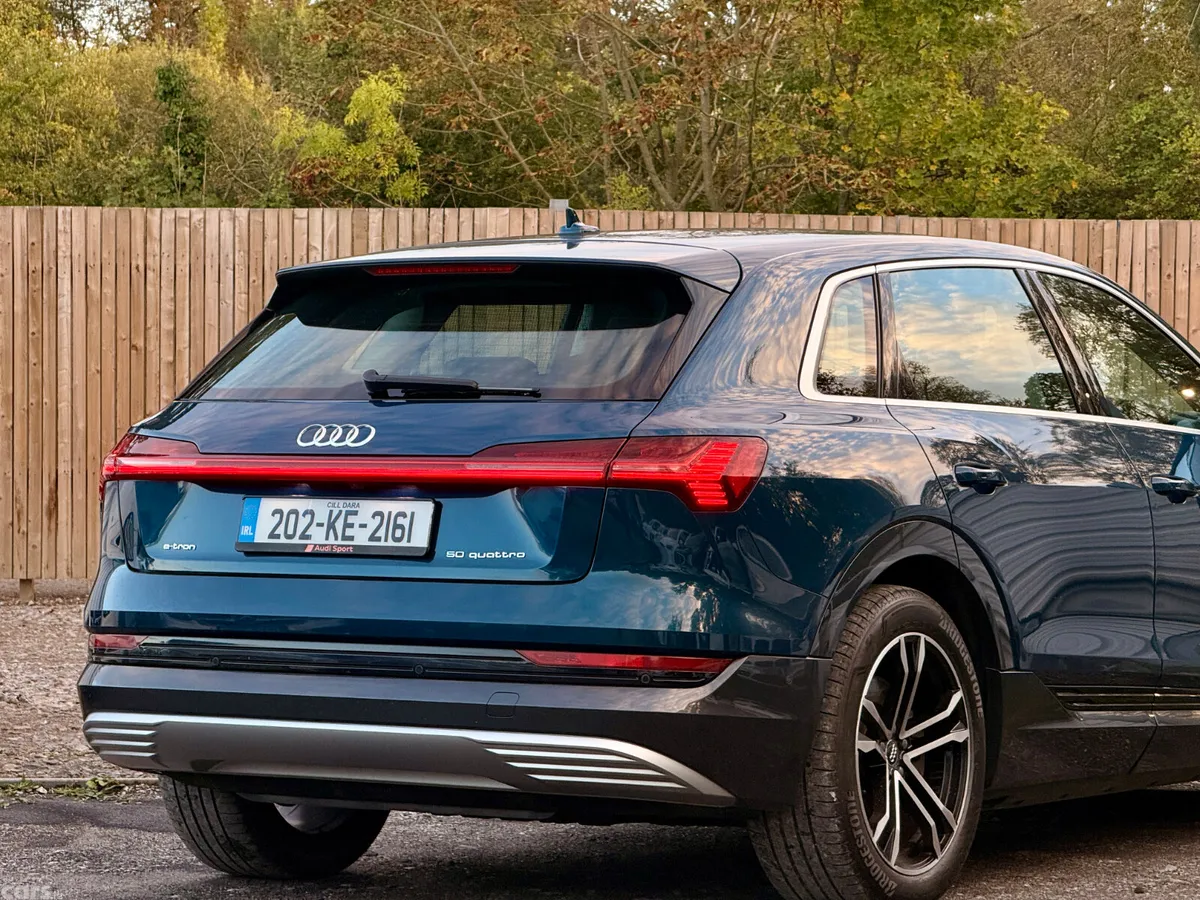 Audi e-tron Estate, Electric, 2020, Blue