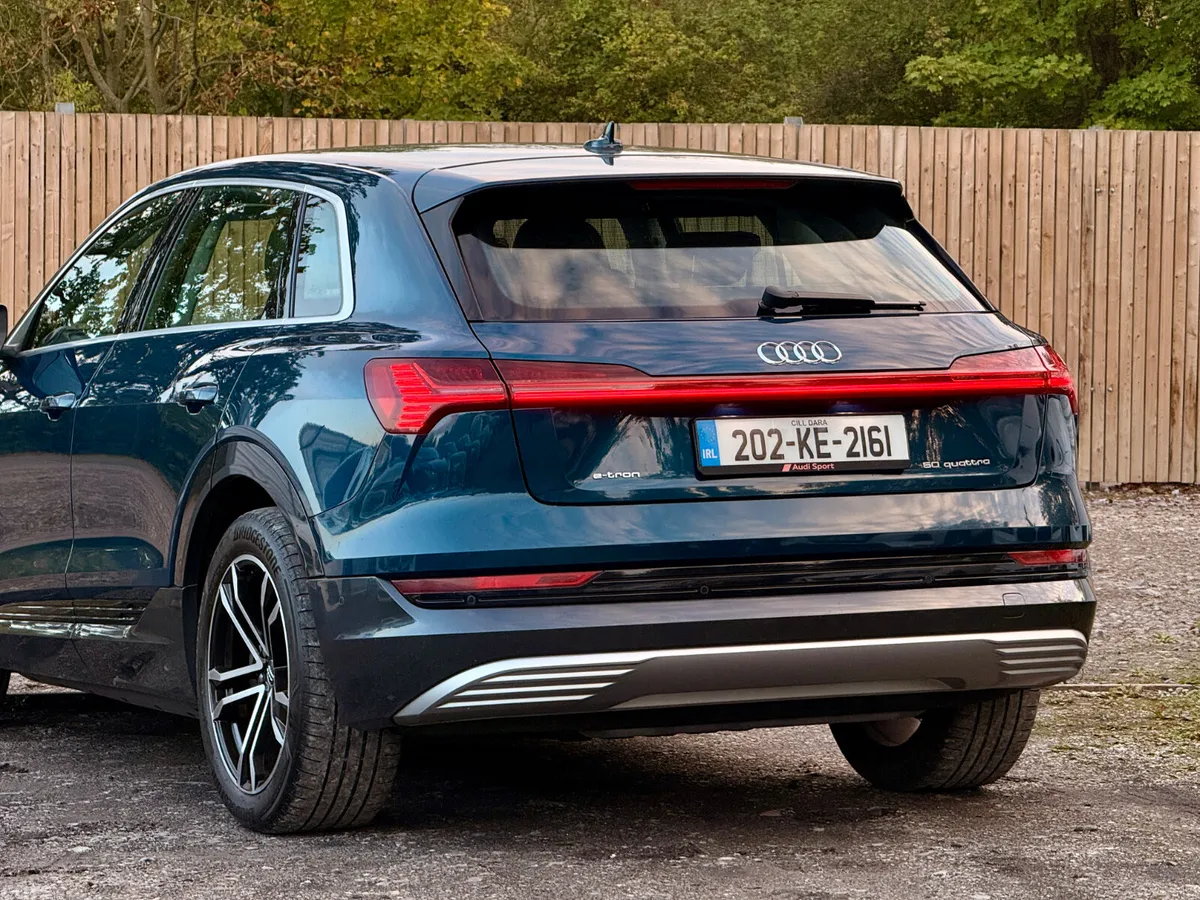 Audi e-tron Estate, Electric, 2020, Blue