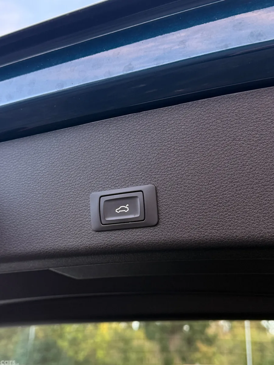 Audi e-tron Estate, Electric, 2020, Blue