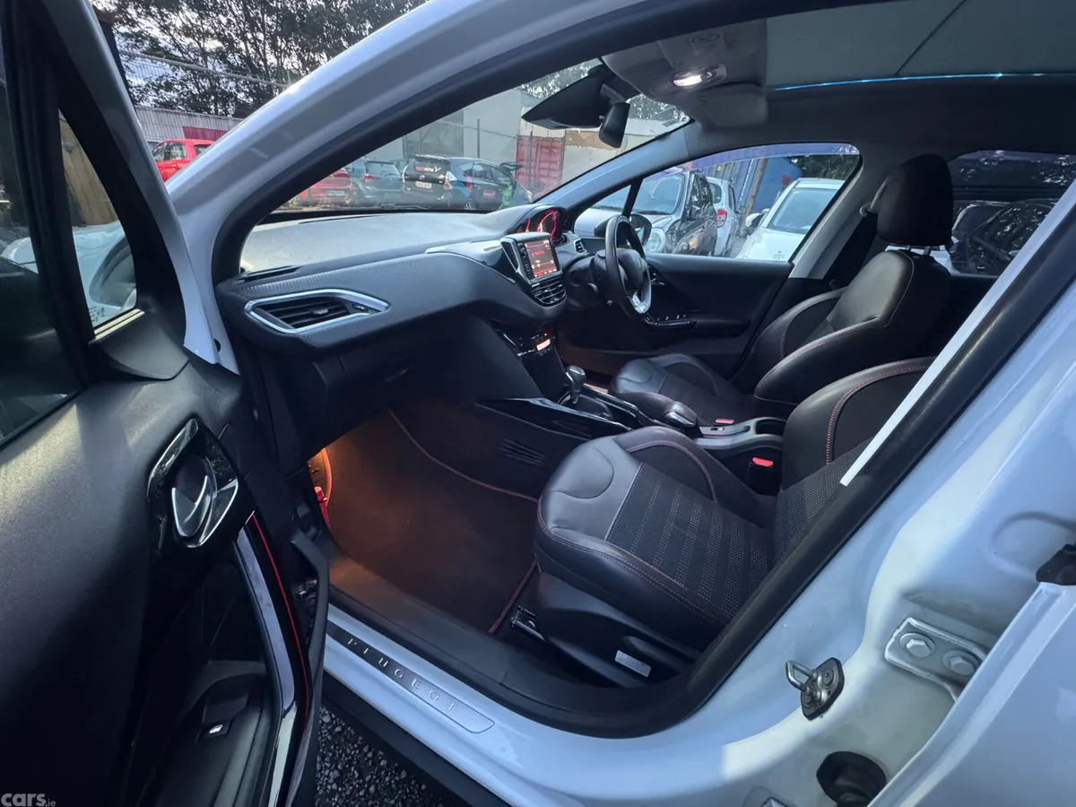 Peugeot 2008 SUV, Petrol, 2018, White