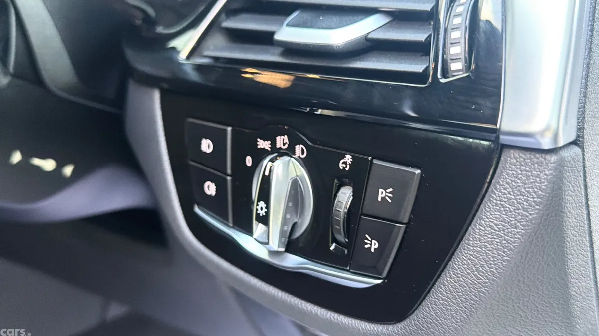 BMW 5-Series Saloon, Diesel, 2018, White