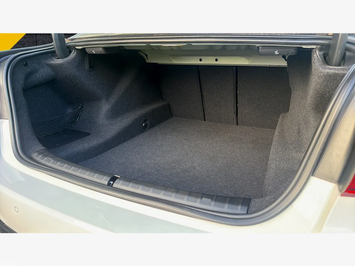 BMW 5-Series Saloon, Diesel, 2018, White
