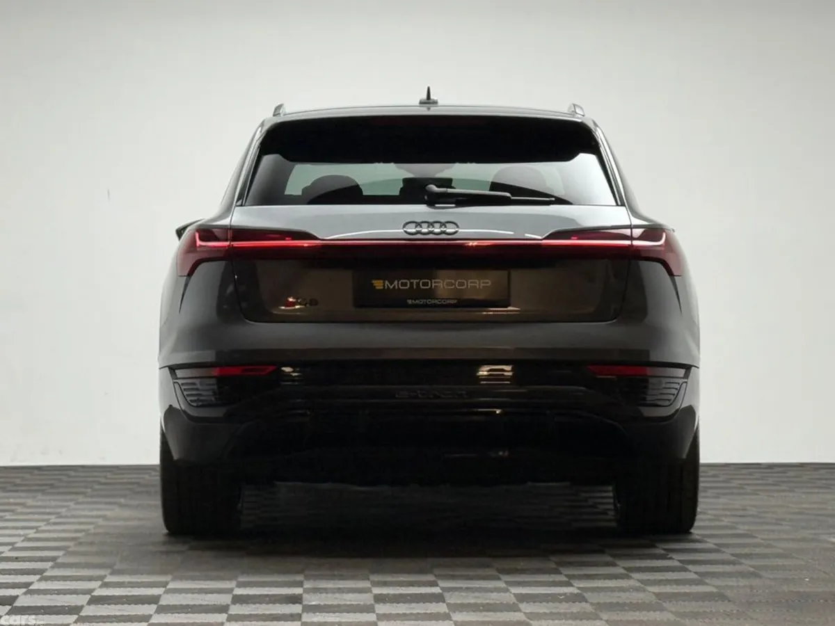 Audi Q8 e-tron SUV, Electric, 2023, Grey