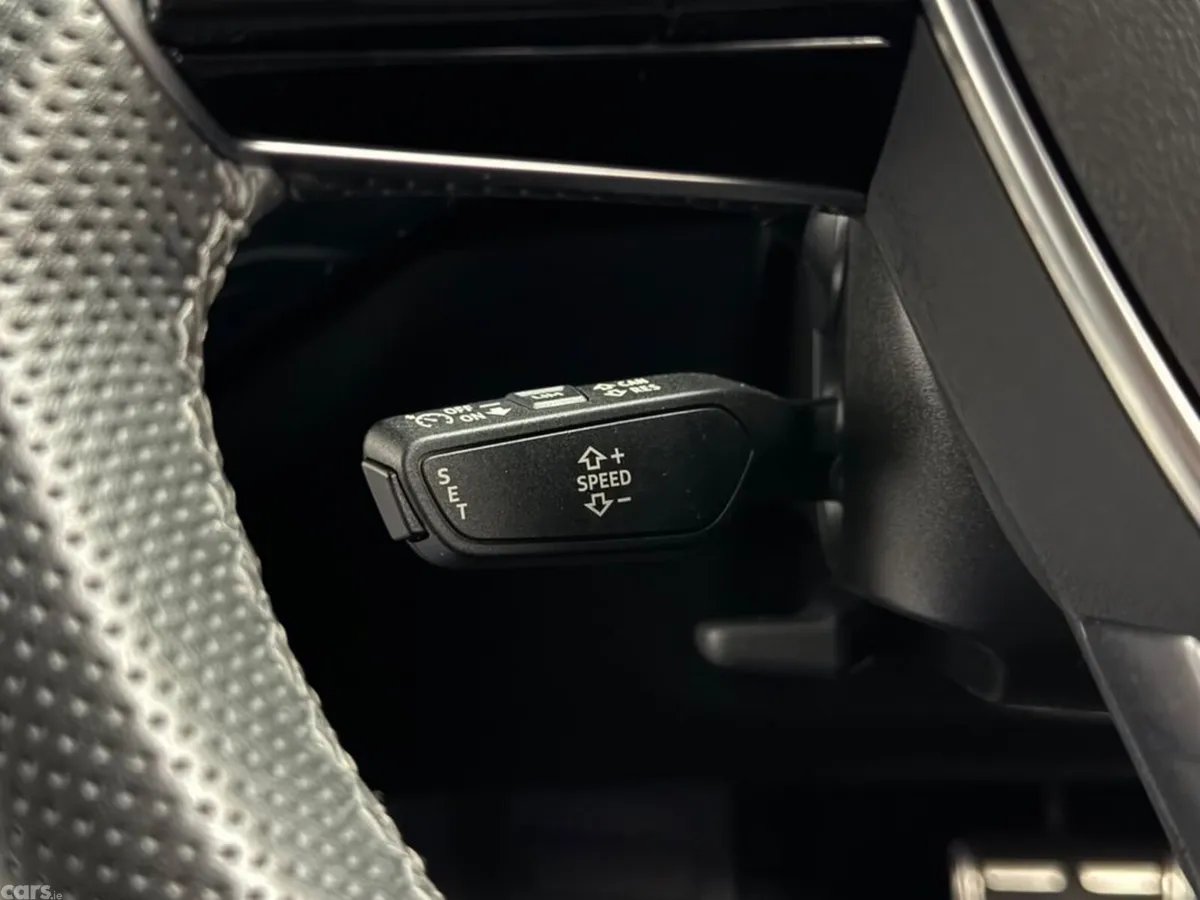 Audi Q8 e-tron SUV, Electric, 2023, Grey