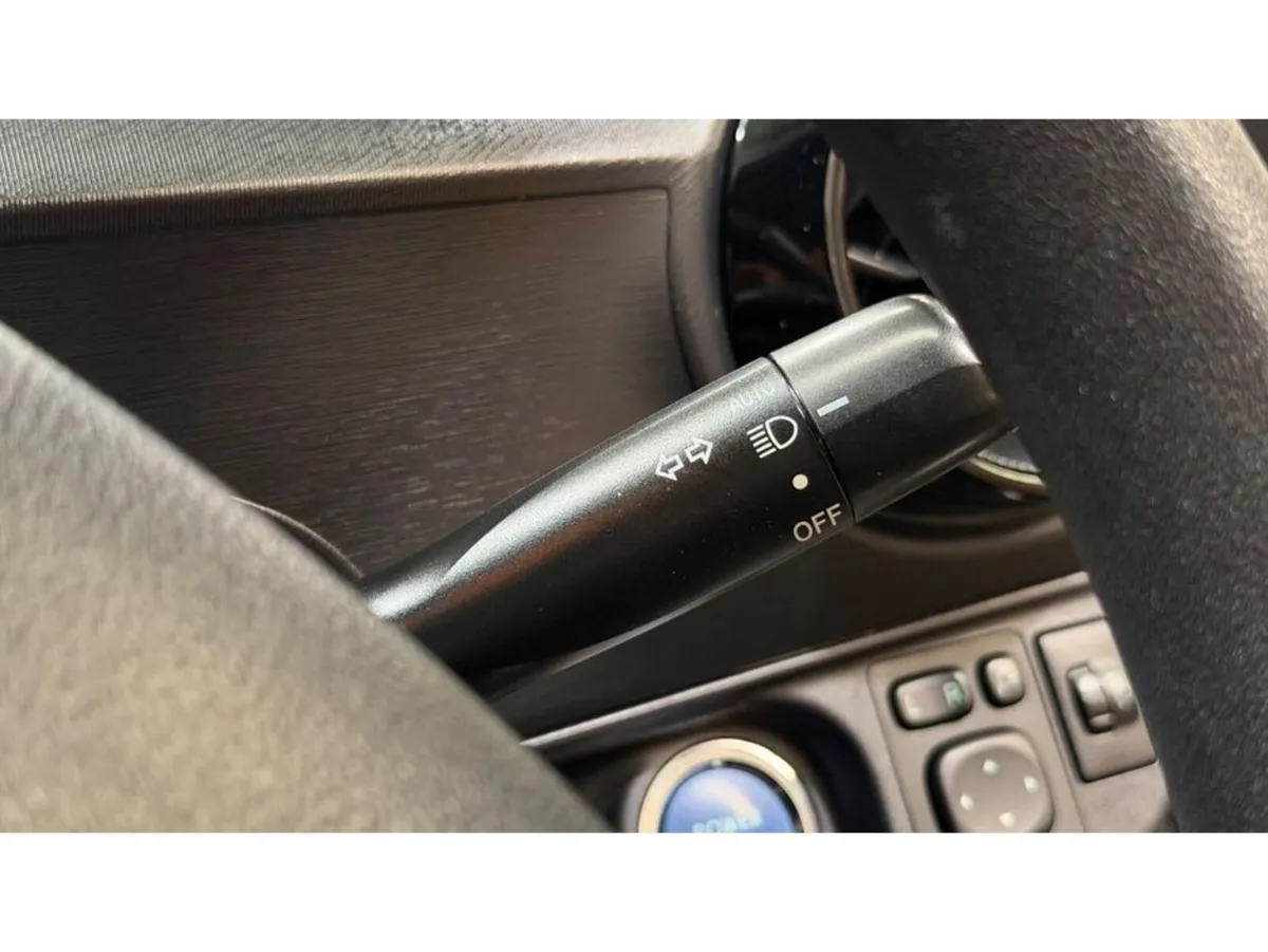 Toyota Aqua Hatchback, Petrol Hybrid, 2020, Silver