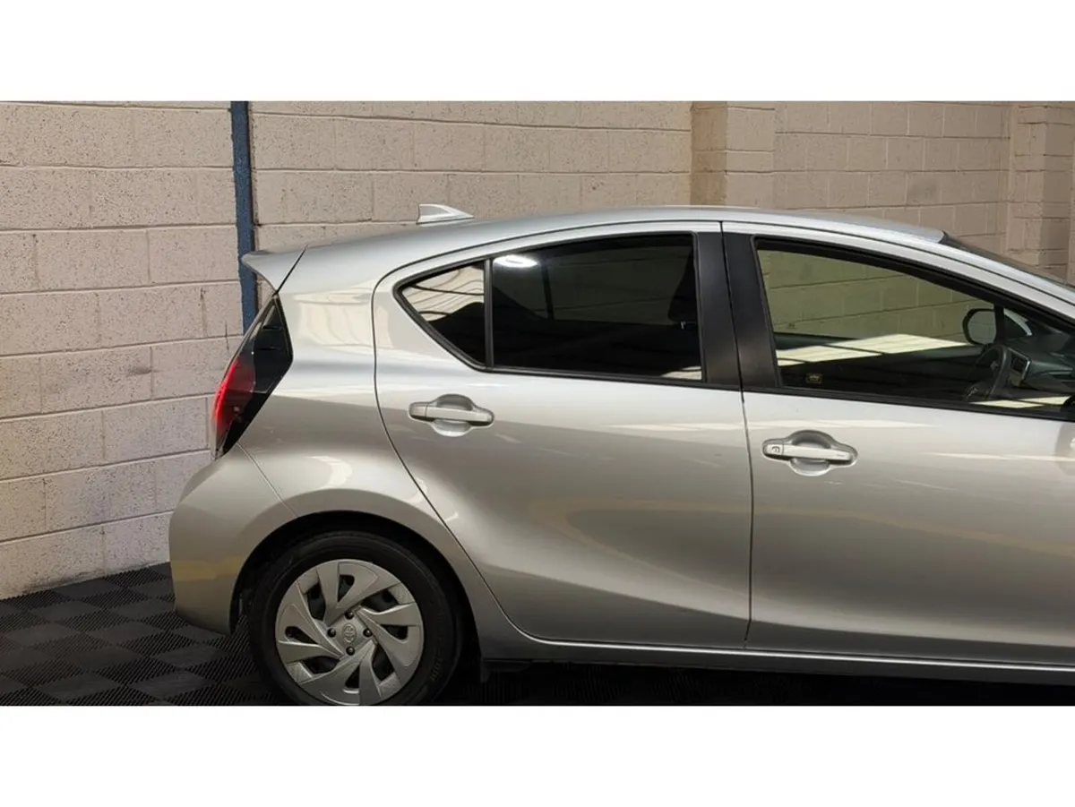 Toyota Aqua Hatchback, Petrol Hybrid, 2020, Silver