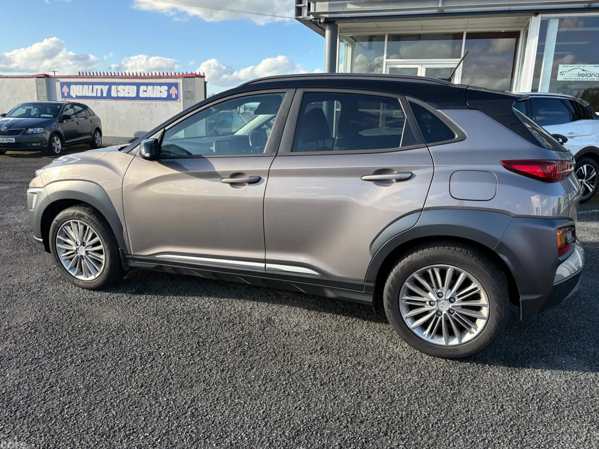 Hyundai KONA MPV, Petrol, 2018, Grey