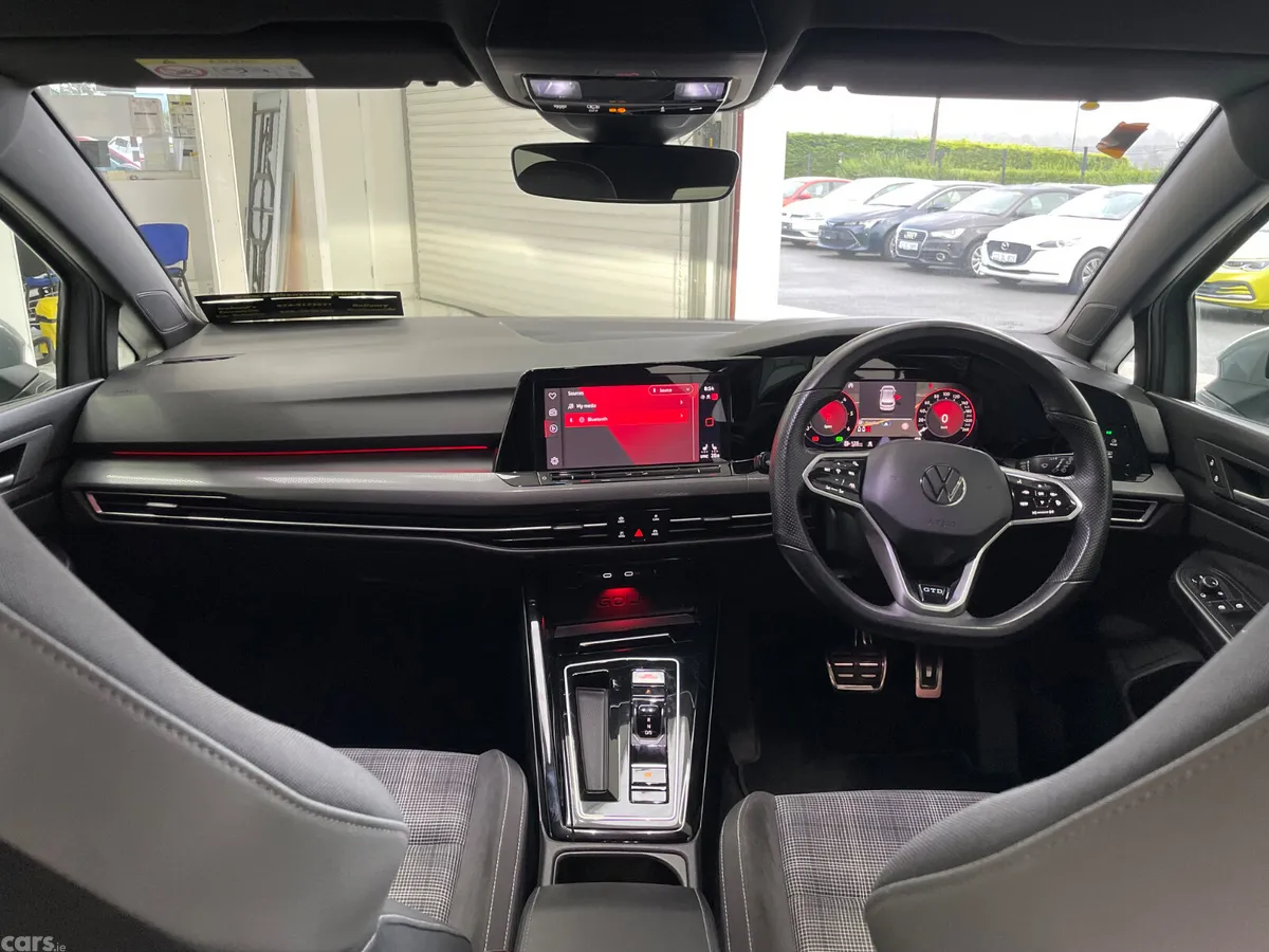 Volkswagen Golf Hatchback, Diesel, 2023, Grey