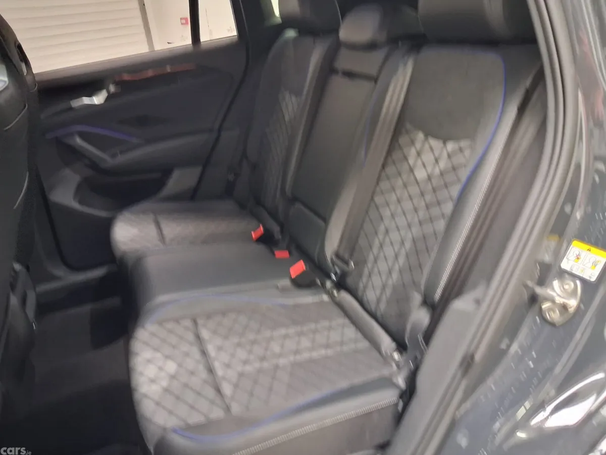 Volkswagen Tiguan SUV, Petrol Hybrid, 2025, Grey
