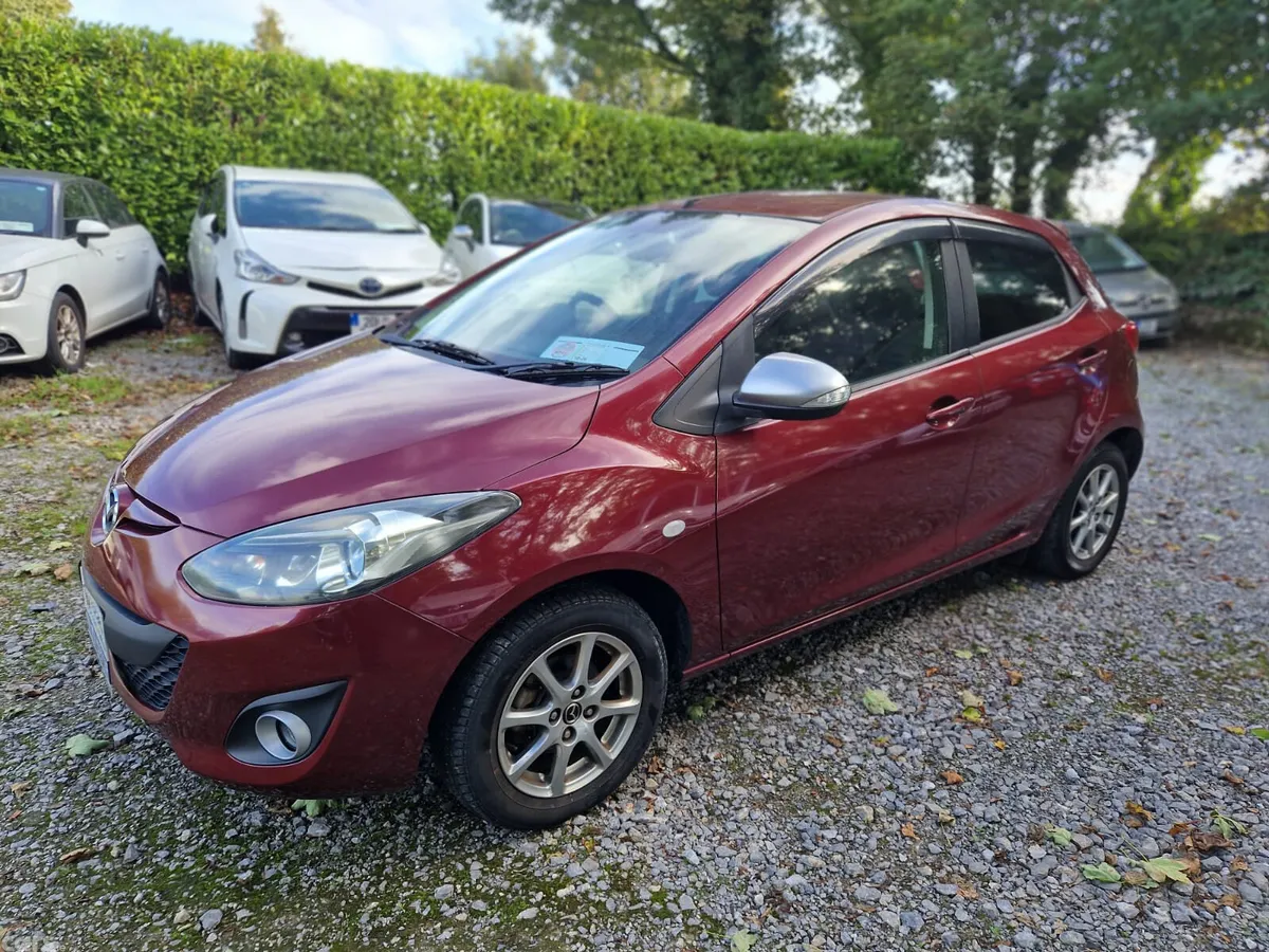 Mazda Demio MPV, Petrol, 2014, Red