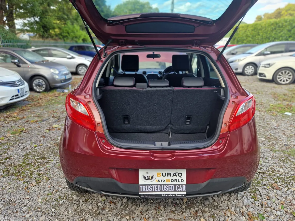 Mazda Demio MPV, Petrol, 2014, Red