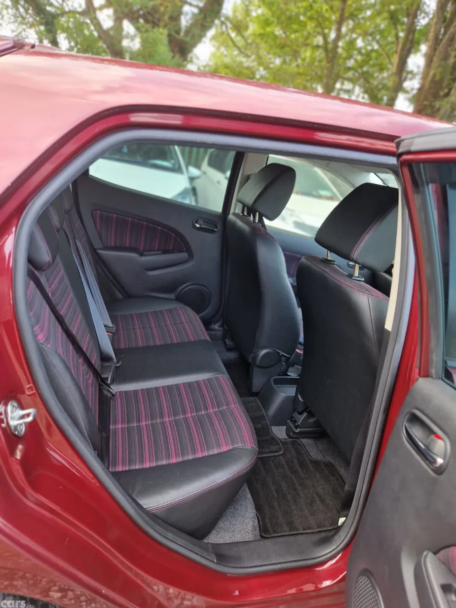 Mazda Demio MPV, Petrol, 2014, Red