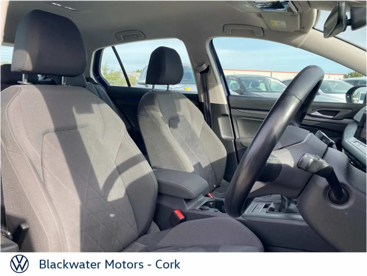 Volkswagen Golf Estate, Diesel, 2022, Blue