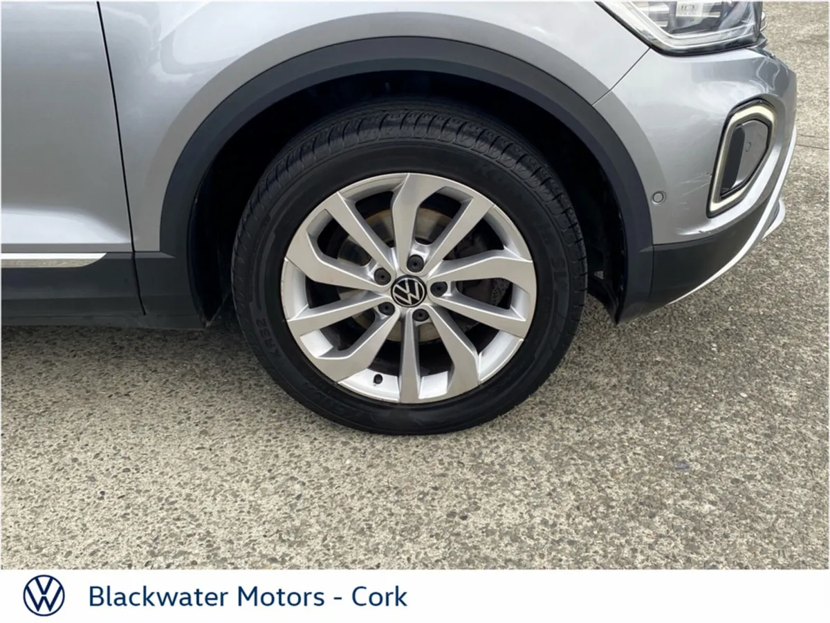 Volkswagen T-Roc SUV, Petrol, 2023, Grey