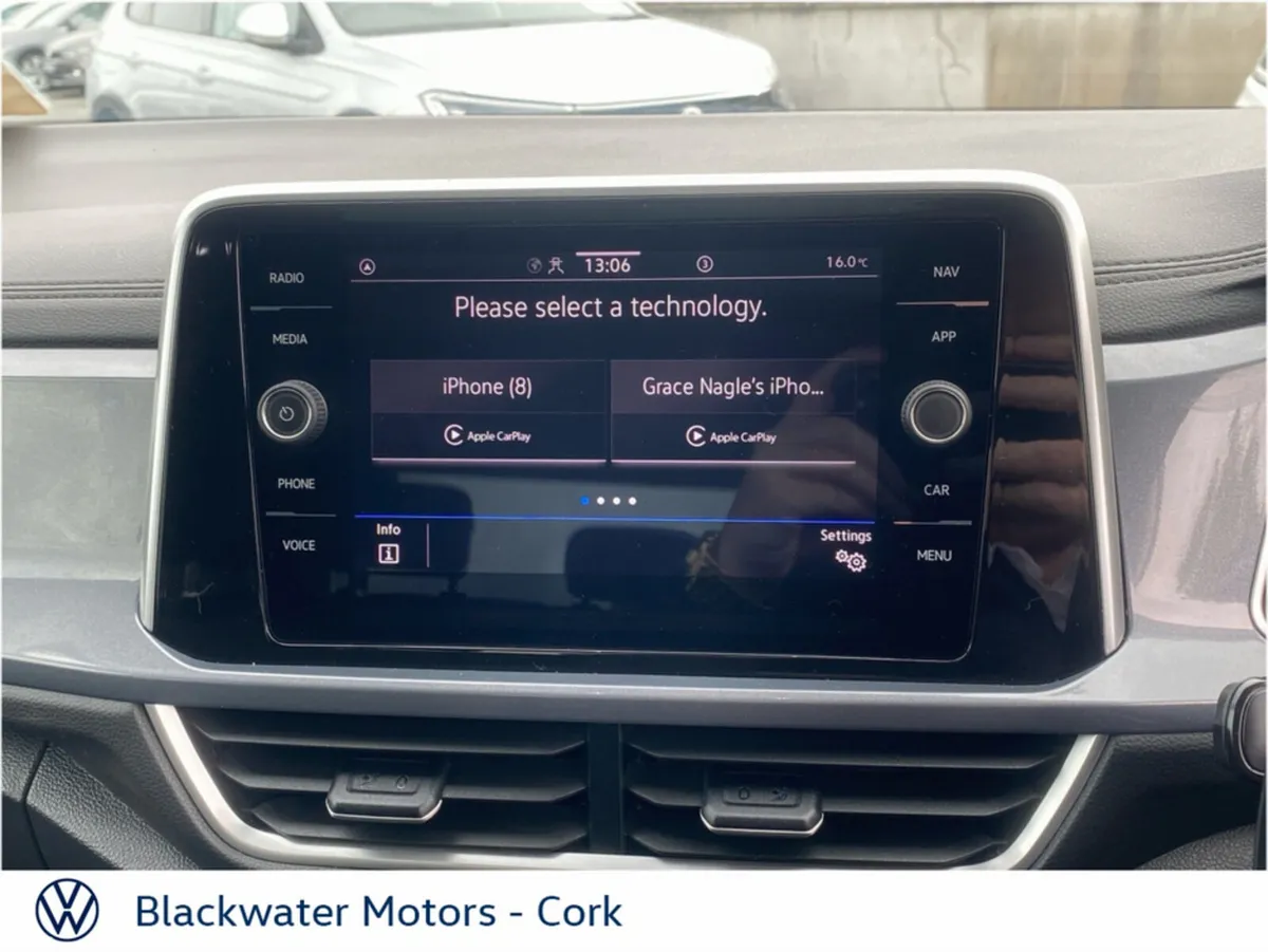 Volkswagen T-Roc SUV, Petrol, 2023, Grey