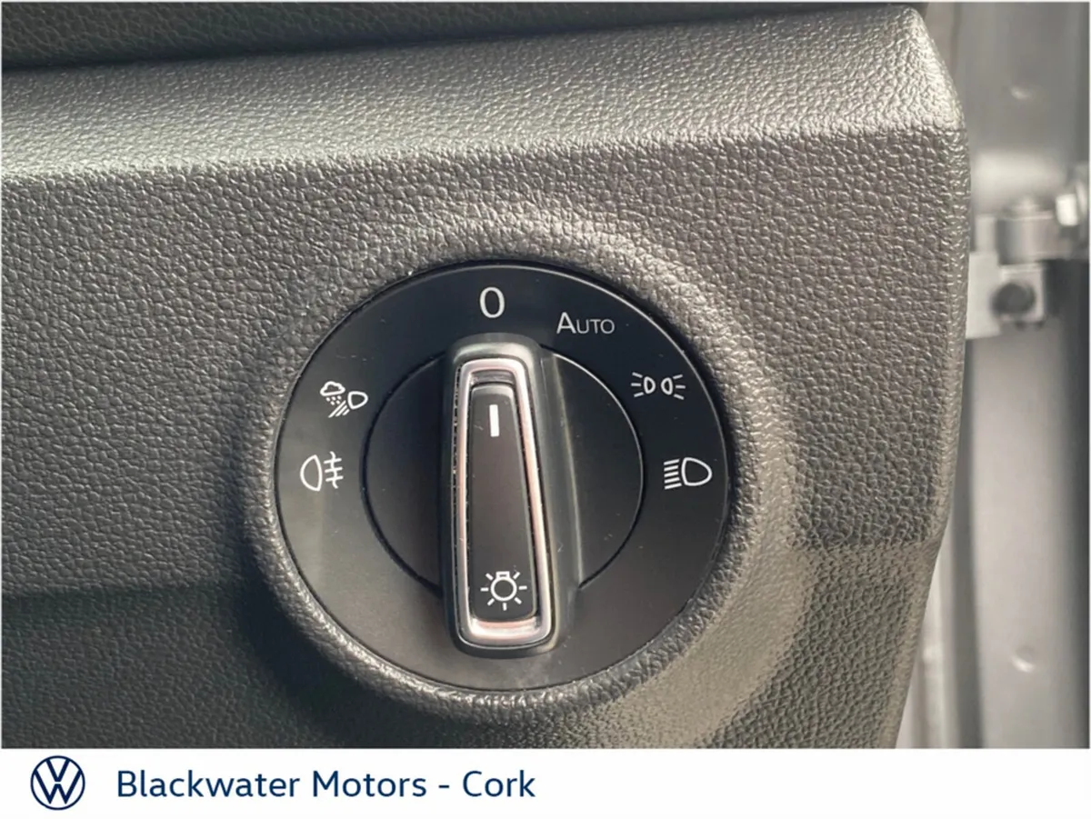 Volkswagen T-Roc SUV, Petrol, 2023, Grey