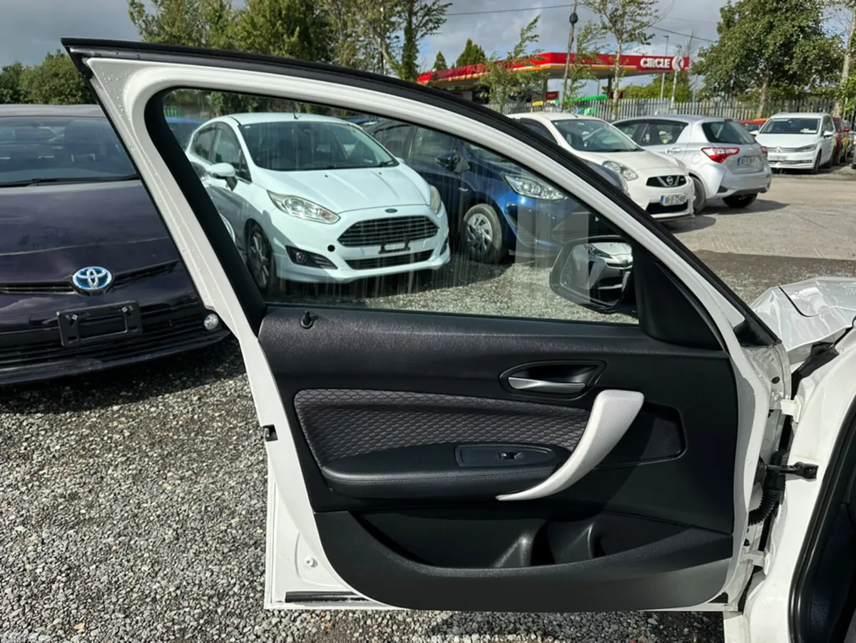 BMW 1-Series Hatchback, Diesel, 2016, White