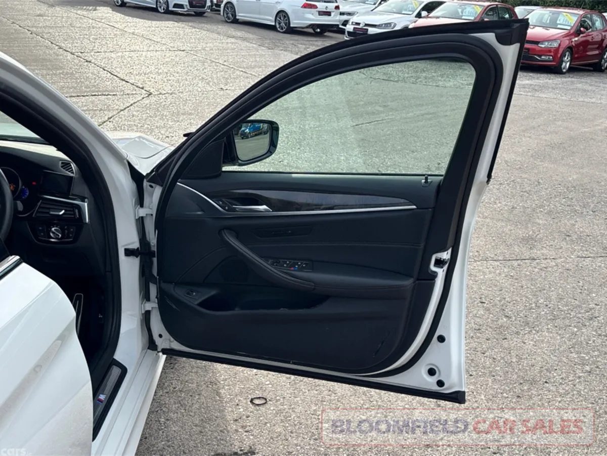 BMW 5-Series Saloon, Diesel, 2017, White