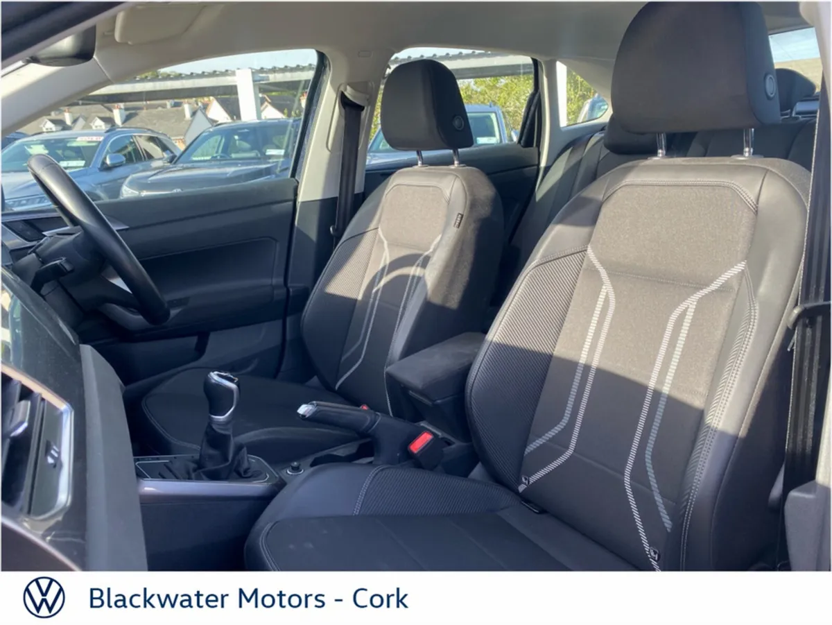Volkswagen Taigo SUV, Petrol, 2023, Black